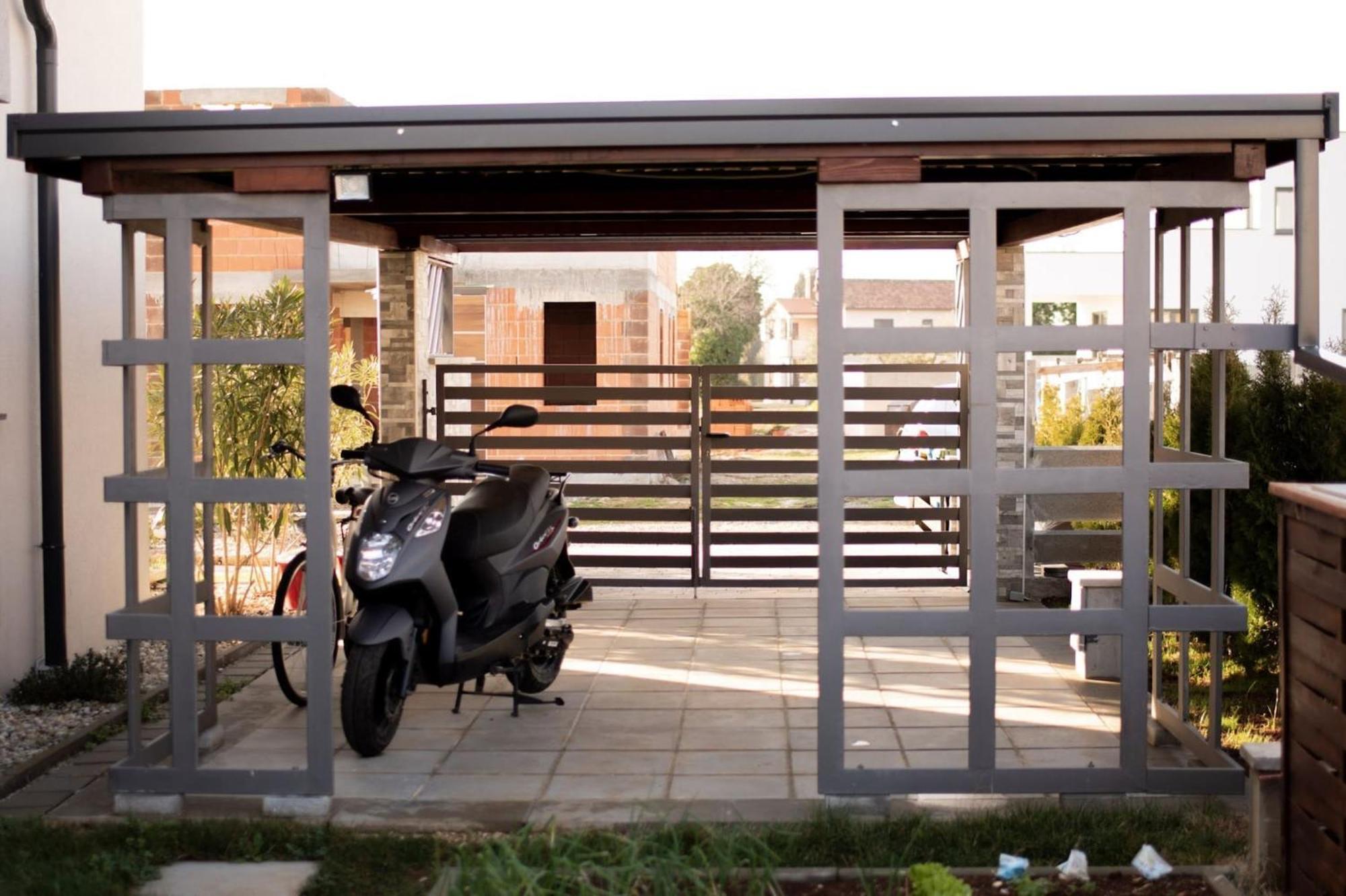 Villa Lily Galizana ภายนอก รูปภาพ